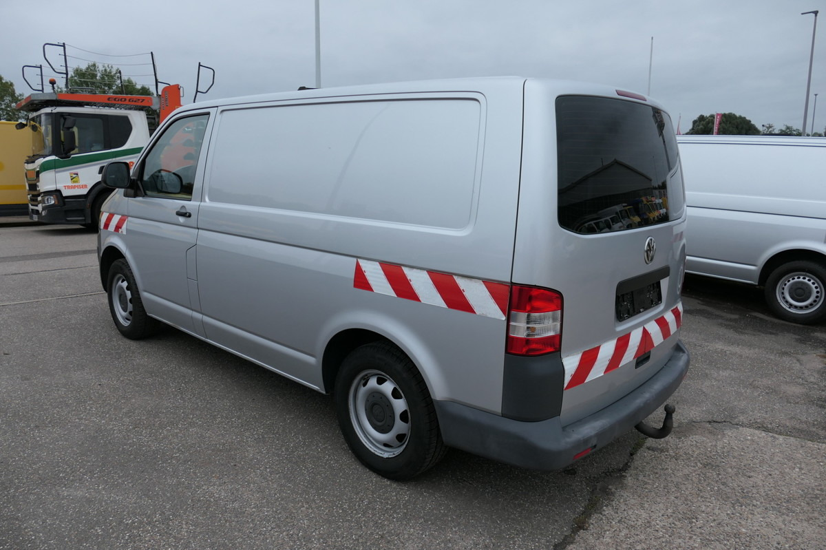 VW T5 Transporter 2.0 TDI KLIMA AHK Werkstatteinbau - Furgão compacto: foto 4 VW T5 Transporter 2.0 TDI KLIMA AHK Werkstatteinbau - Furgão compacto: foto 4