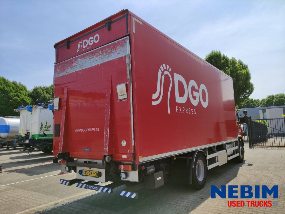 DAF LF 230 4x2 19.000Kg - 2200Kg Taillift - Camião furgão: foto 2 DAF LF 230 4x2 19.000Kg - 2200Kg Taillift - Camião furgão: foto 2