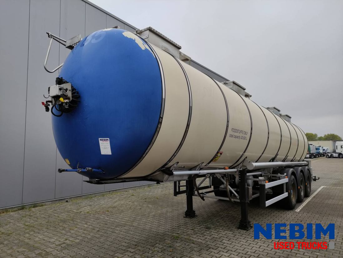 Feldbinder TSA 33.3-3 Unibloc pump electr - 3 comp. 8.000 / 2 2.500 / 3.000 Ltr. - Semirreboque tanque: foto 1 Feldbinder TSA 33.3-3 Unibloc pump electr - 3 comp. 8.000 / 2 2.500 / 3.000 Ltr. - Semirreboque tanque: foto 1