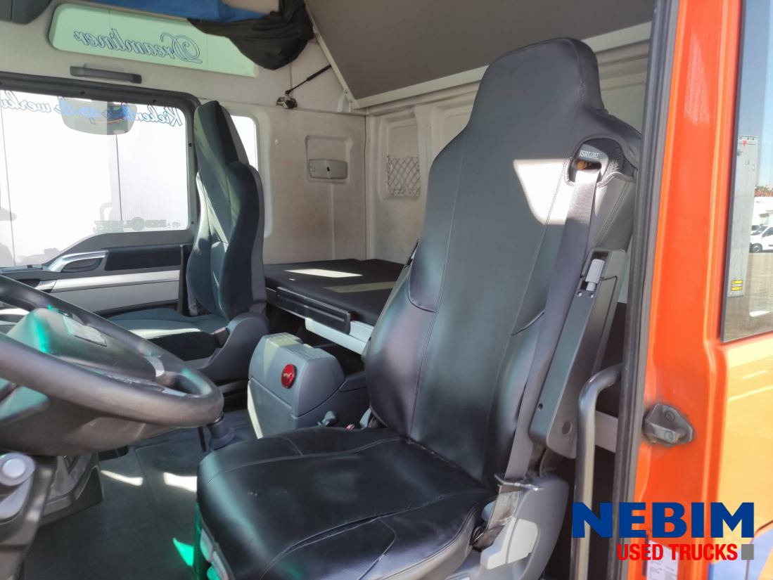 MAN TGX 26.480 6x2 - Intarder - Camião chassi: foto 3 MAN TGX 26.480 6x2 - Intarder - Camião chassi: foto 3