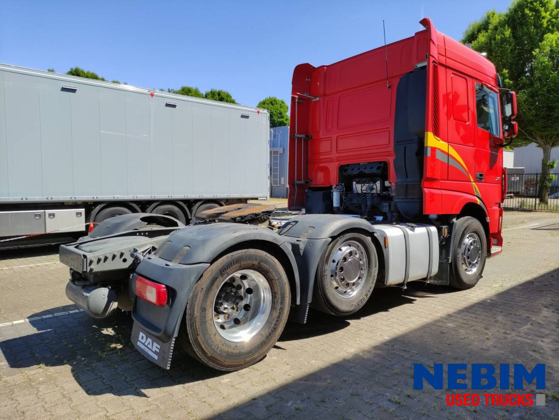 DAF XF 450 6x2 Spacecab - Tractor: foto 2 DAF XF 450 6x2 Spacecab - Tractor: foto 2