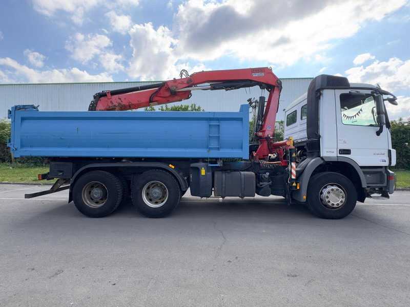 Mercedes-Benz ACTROS 2632 - Camião basculante, Camião grua: foto 2 Mercedes-Benz ACTROS 2632 - Camião basculante, Camião grua: foto 2