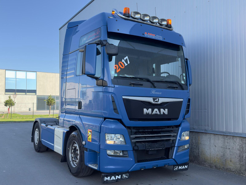 MAN TGX 18.460 - Tractor: foto 1 MAN TGX 18.460 - Tractor: foto 1
