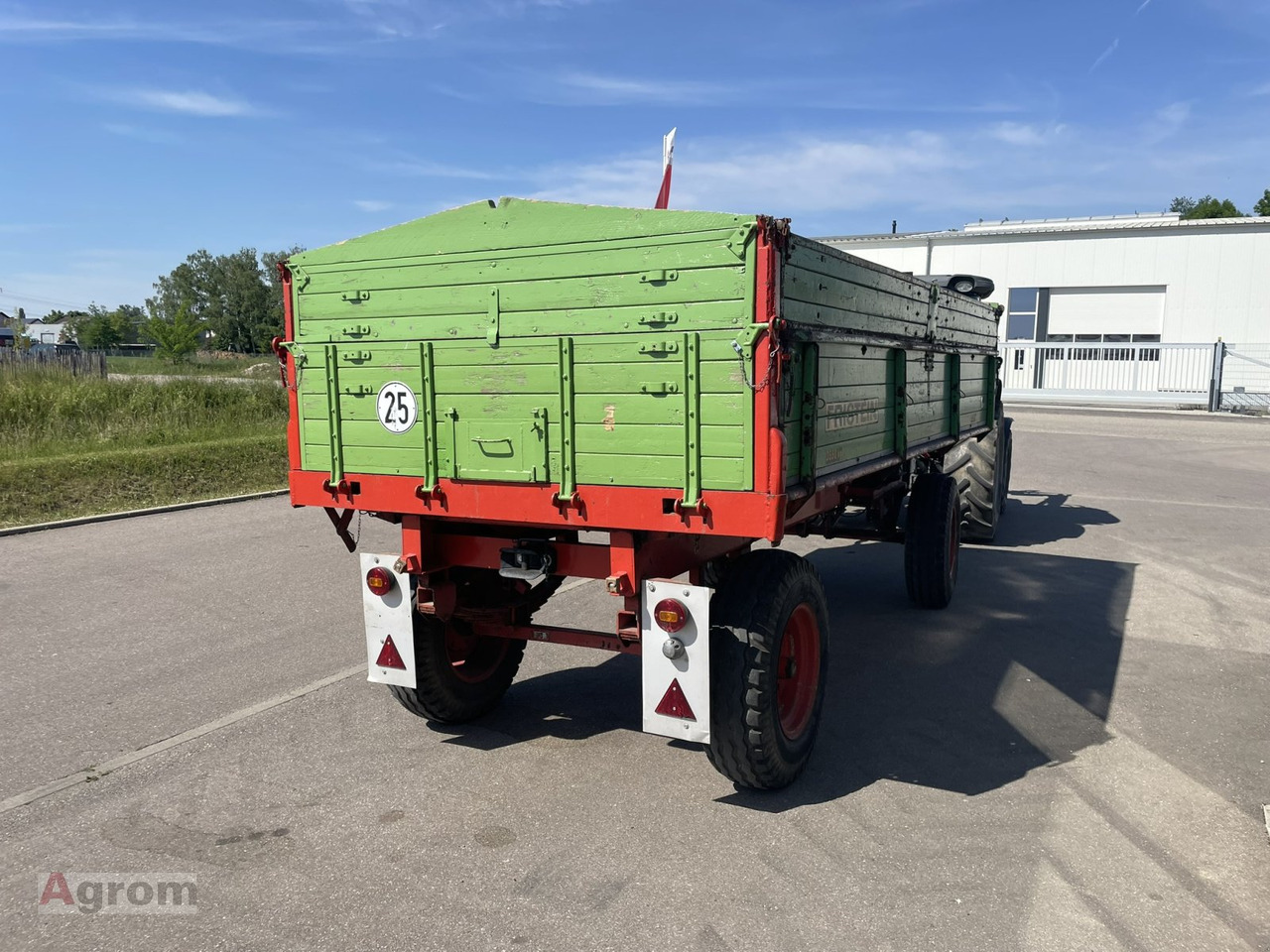 Fristein DK 55 - Reboque basculante agrícola: foto 4 Fristein DK 55 - Reboque basculante agrícola: foto 4