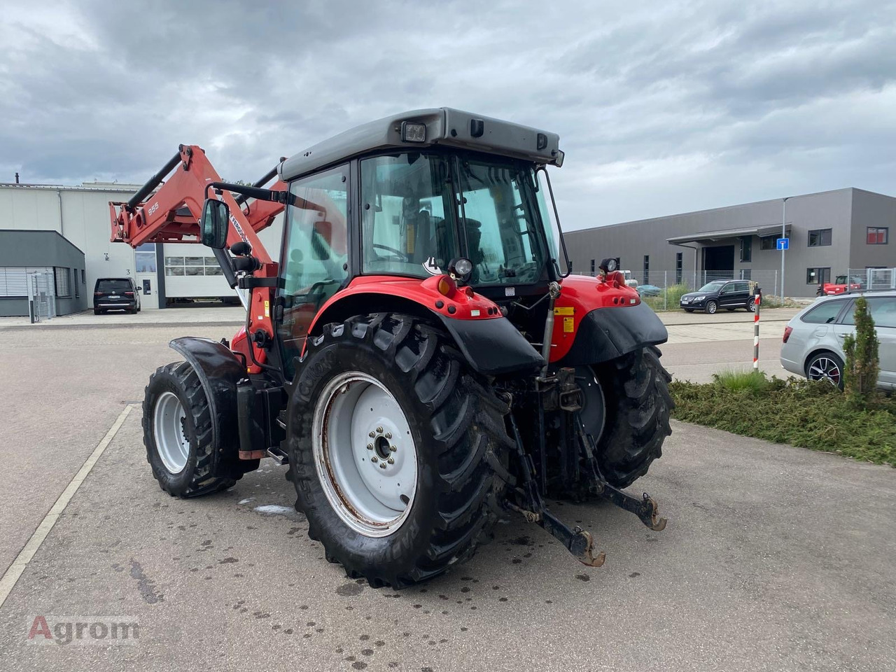 Massey Ferguson 5445 Dyna4 - Trator: foto 5 Massey Ferguson 5445 Dyna4 - Trator: foto 5