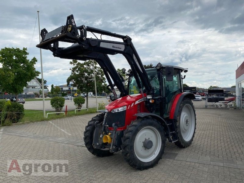 Massey Ferguson 5711 - Trator: foto 5 Massey Ferguson 5711 - Trator: foto 5