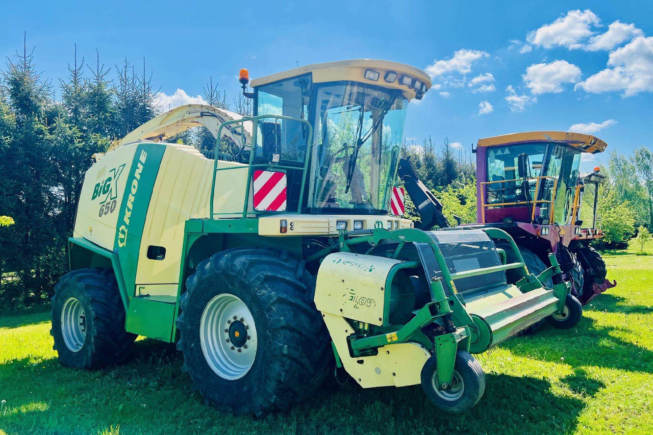 Krone BIG X 650 - Picadora de forragem automotriz: foto 4 Krone BIG X 650 - Picadora de forragem automotriz: foto 4