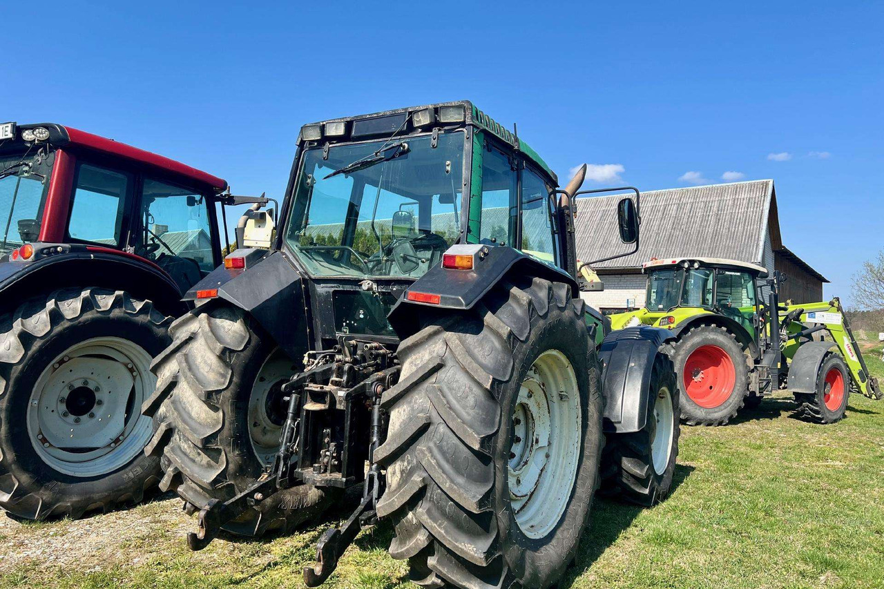 Valtra 8450 Mega - Trator: foto 5 Valtra 8450 Mega - Trator: foto 5