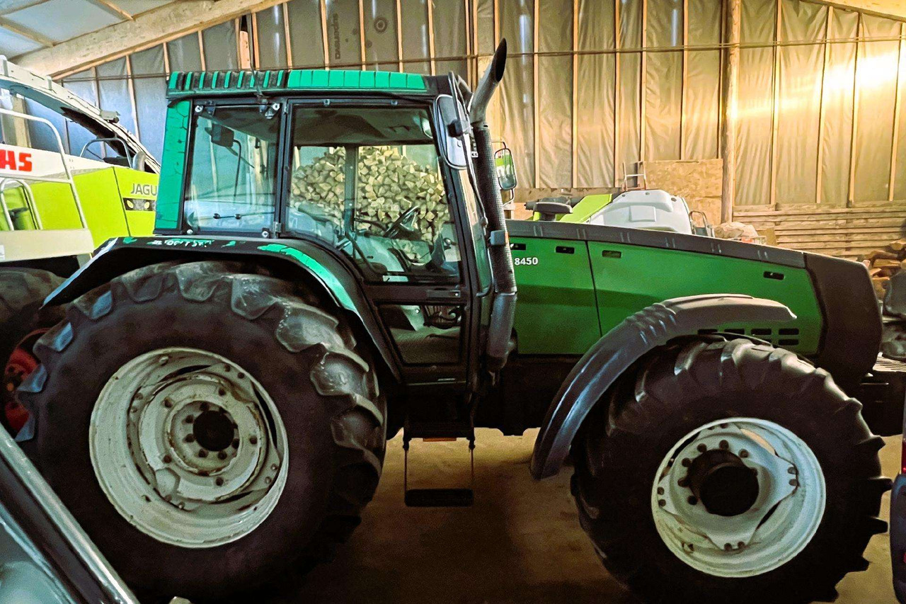 Valtra 8450 Mega - Trator: foto 3 Valtra 8450 Mega - Trator: foto 3