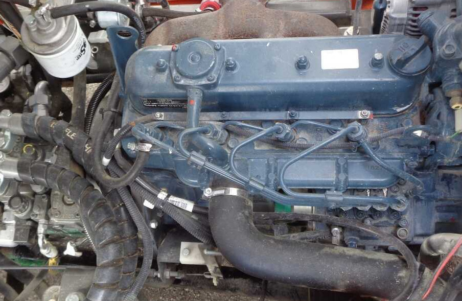 Ausa C 150 HX4 (3000 ore lavoro) - Empilhador todo-o-terreno: foto 5 Ausa C 150 HX4 (3000 ore lavoro) - Empilhador todo-o-terreno: foto 5