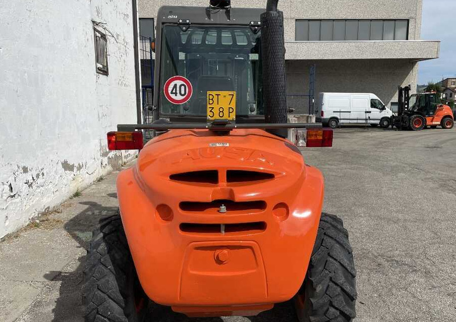 Ausa C 250 H X4 - Empilhador todo-o-terreno: foto 3 Ausa C 250 H X4 - Empilhador todo-o-terreno: foto 3