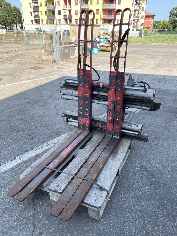 DURWEN DPK 25 C - Grampo por Empilhadeira: foto 1 DURWEN DPK 25 C - Grampo por Empilhadeira: foto 1