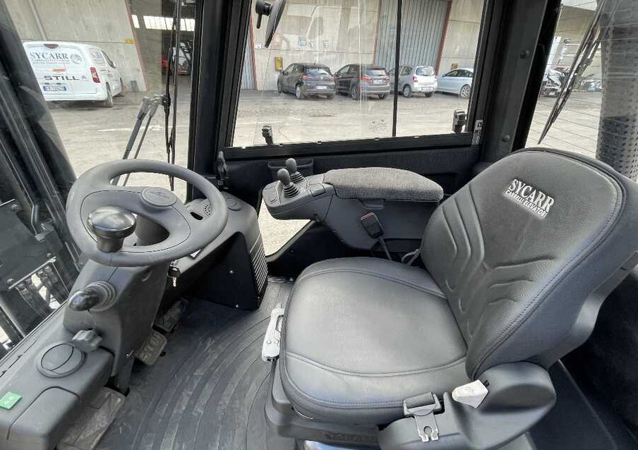 Linde H 35 D - Empilhadeira a diesel: foto 4 Linde H 35 D - Empilhadeira a diesel: foto 4