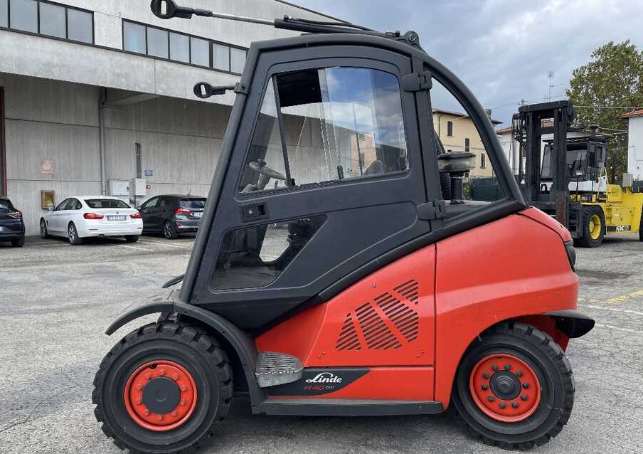 Linde H 40 D-02 senza montante - Empilhadeira a diesel: foto 2 Linde H 40 D-02 senza montante - Empilhadeira a diesel: foto 2
