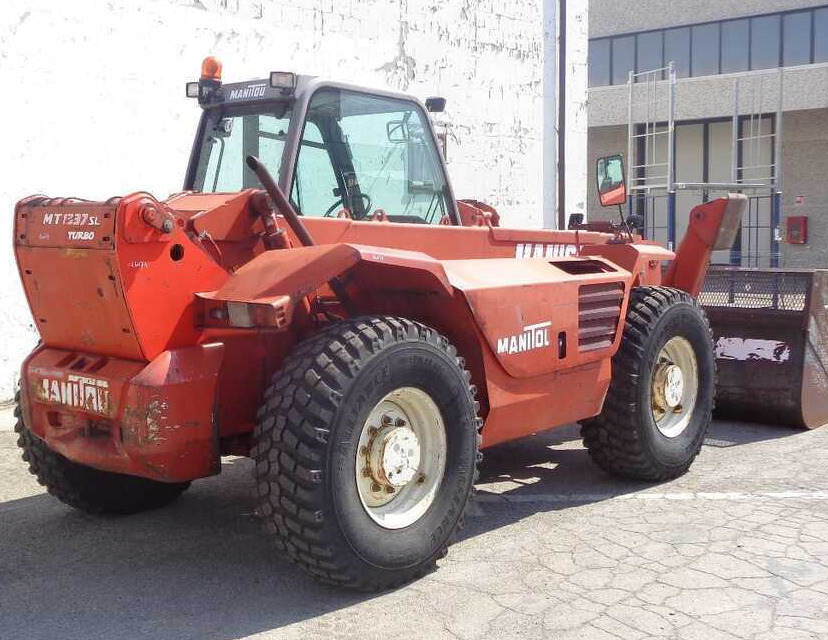 Manitou MT 1337 SLT - Empilhador telescópico: foto 2 Manitou MT 1337 SLT - Empilhador telescópico: foto 2
