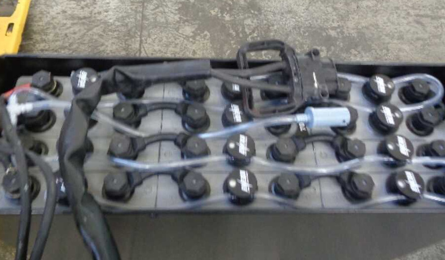 OM TL 18 AC (BATTERIA 2019) - Porta-palete: foto 3 OM TL 18 AC (BATTERIA 2019) - Porta-palete: foto 3
