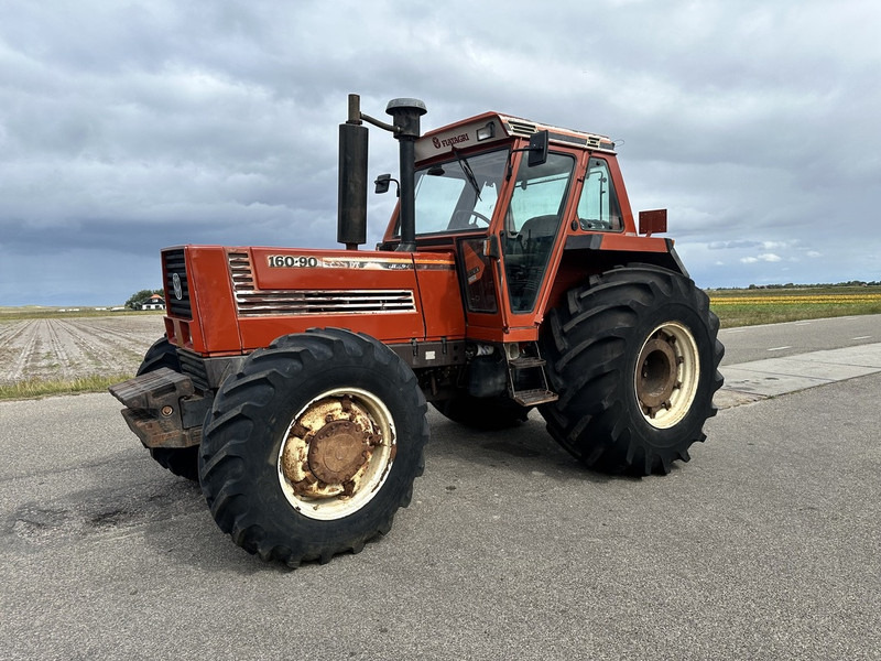 Fiat 160-90 DT - Trator: foto 1 Fiat 160-90 DT - Trator: foto 1