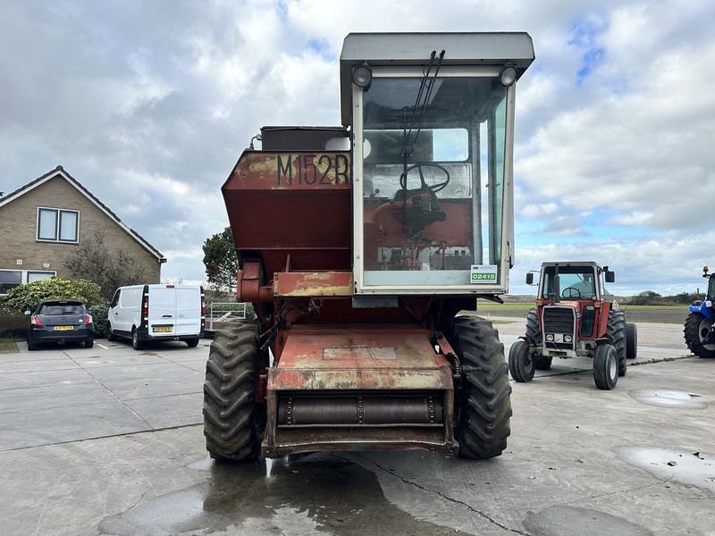 Laverda M152 - Ceifeira debulhadora: foto 2 Laverda M152 - Ceifeira debulhadora: foto 2