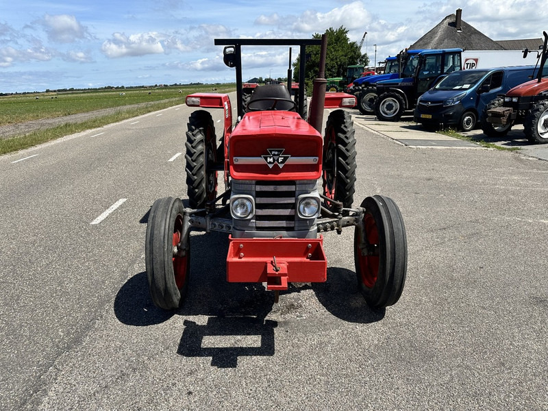 Massey Ferguson 135 - Trator: foto 2 Massey Ferguson 135 - Trator: foto 2