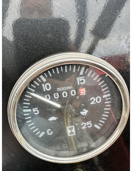 Massey Ferguson 290 - Trator: foto 5 Massey Ferguson 290 - Trator: foto 5