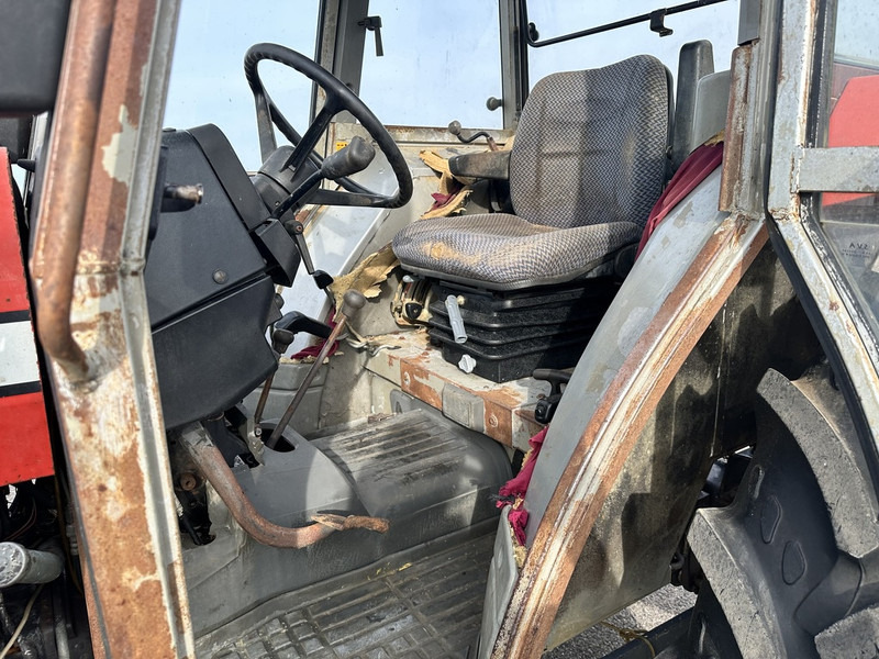 Massey Ferguson 375 - Trator: foto 4 Massey Ferguson 375 - Trator: foto 4