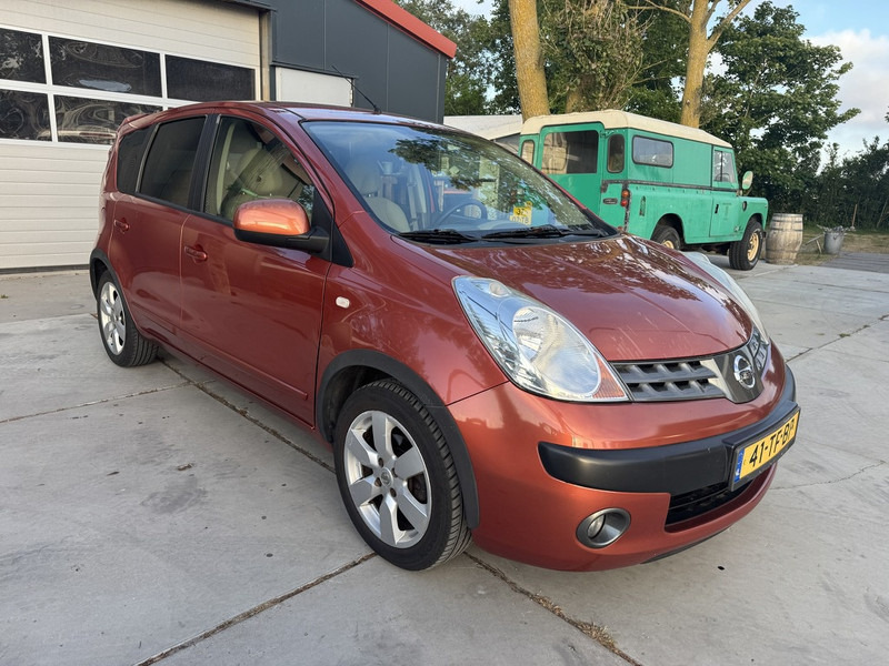 Nissan Note - Automóvel: foto 3 Nissan Note - Automóvel: foto 3