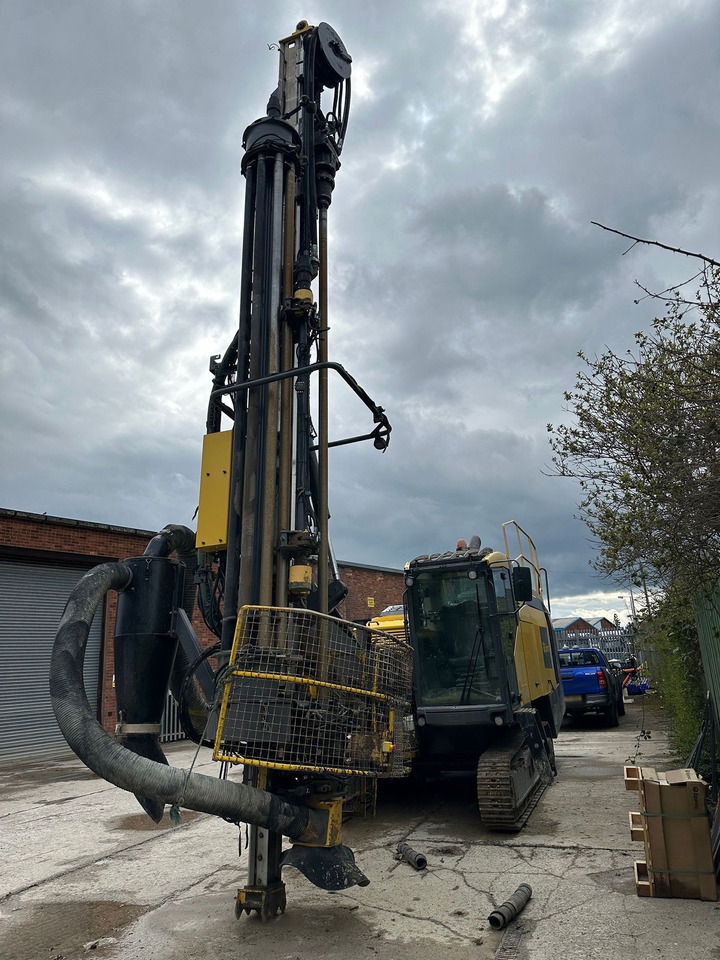 Atlas Copco FlexiROC D55 - Máquina de perfuração: foto 3 Atlas Copco FlexiROC D55 - Máquina de perfuração: foto 3