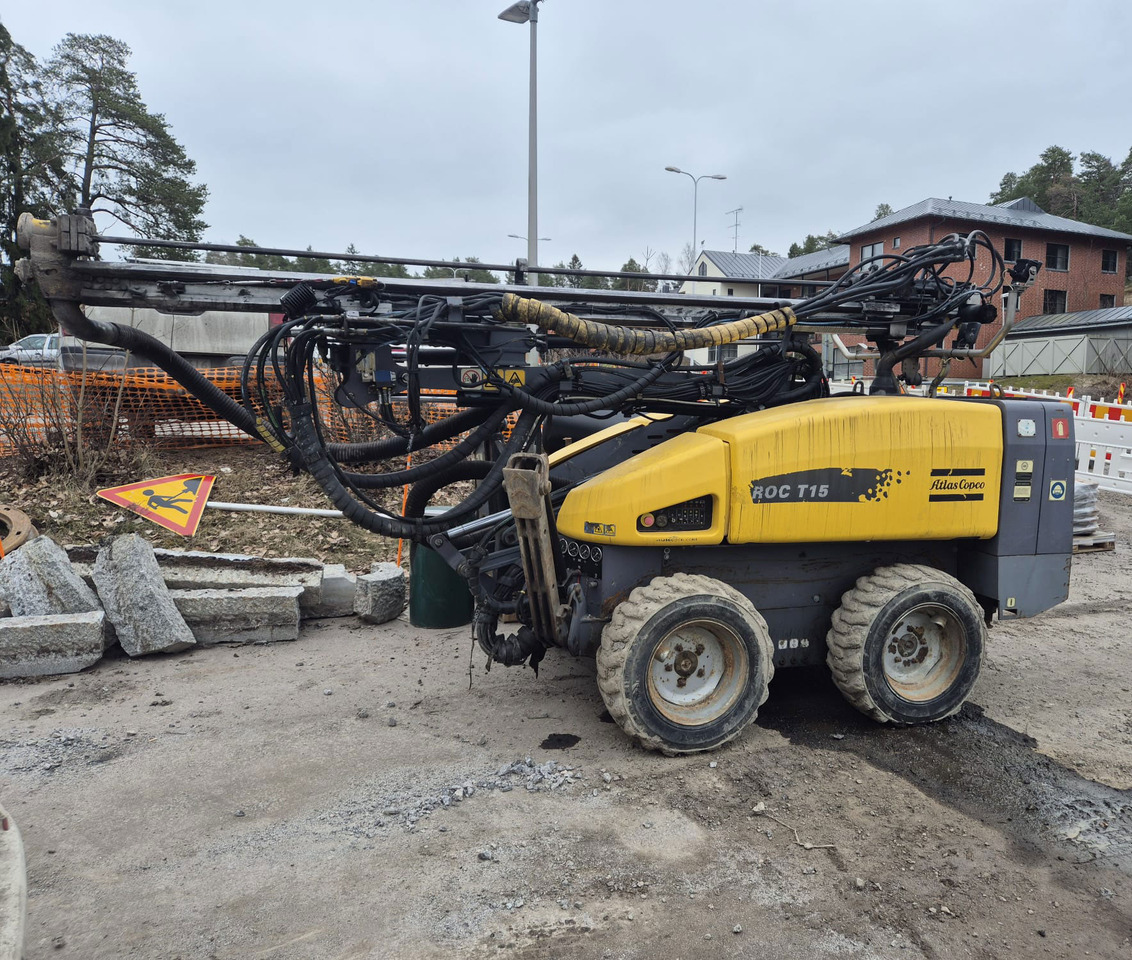 Atlas Copco ROC T15 - Máquina de perfuração: foto 4 Atlas Copco ROC T15 - Máquina de perfuração: foto 4