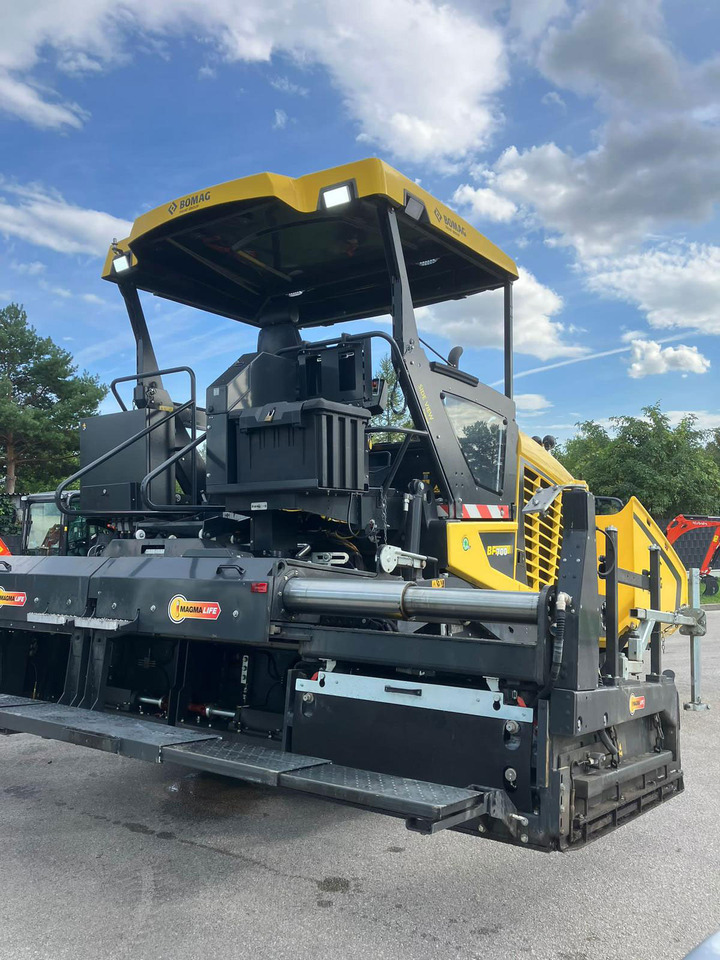 Acabadora Bomag BF700 C-3: foto 6