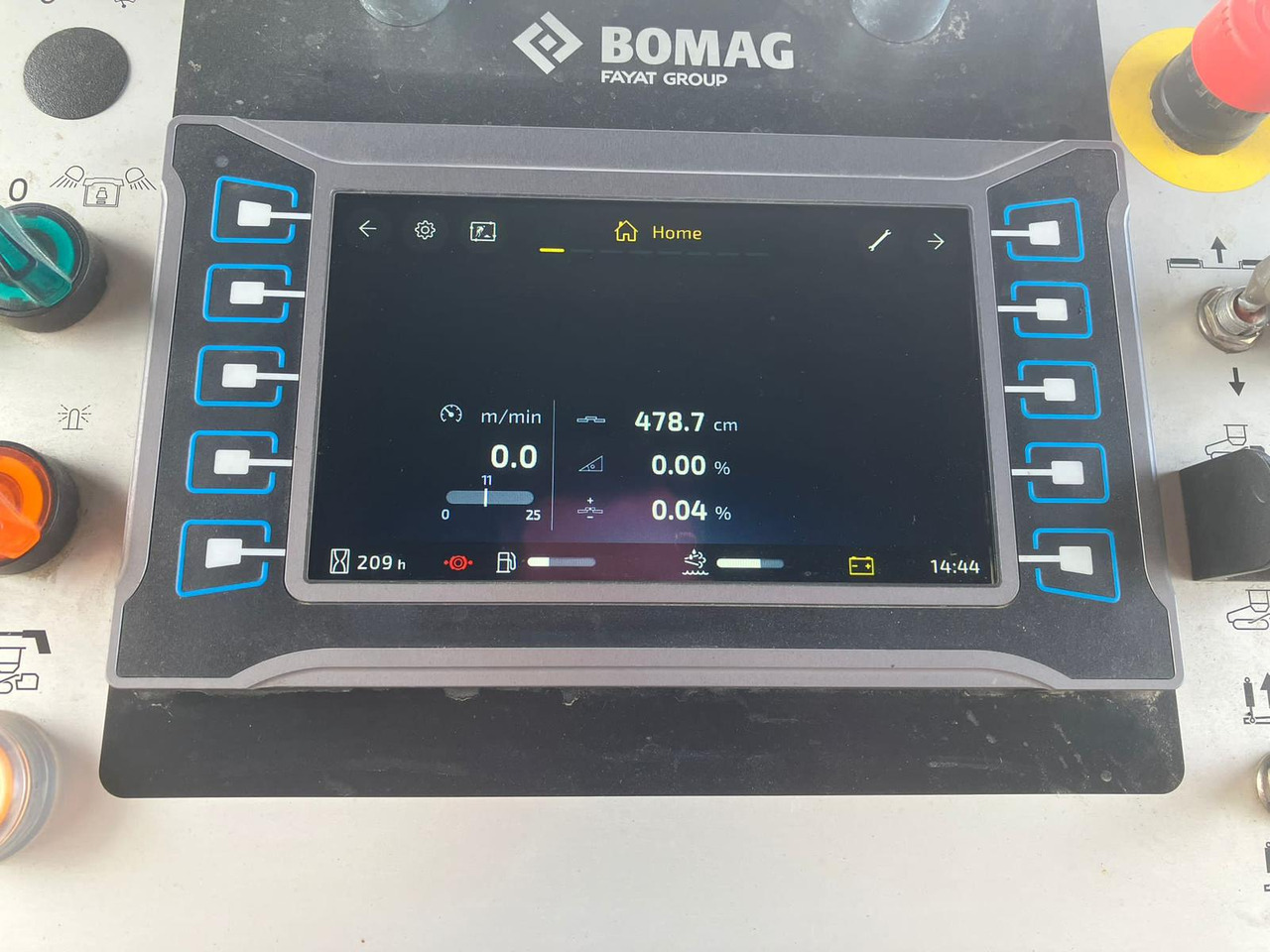 Acabadora Bomag BF700 C-3: foto 7