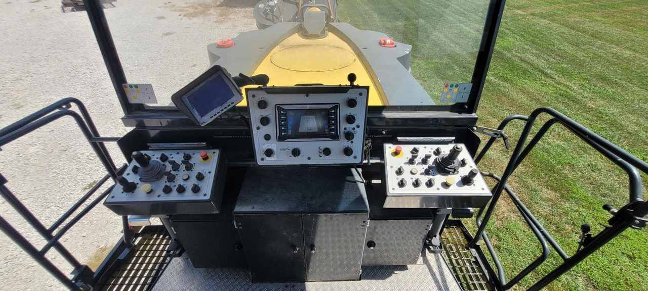 Bomag BM 2000/75 - Aplainadora (Fresadora): foto 5 Bomag BM 2000/75 - Aplainadora (Fresadora): foto 5