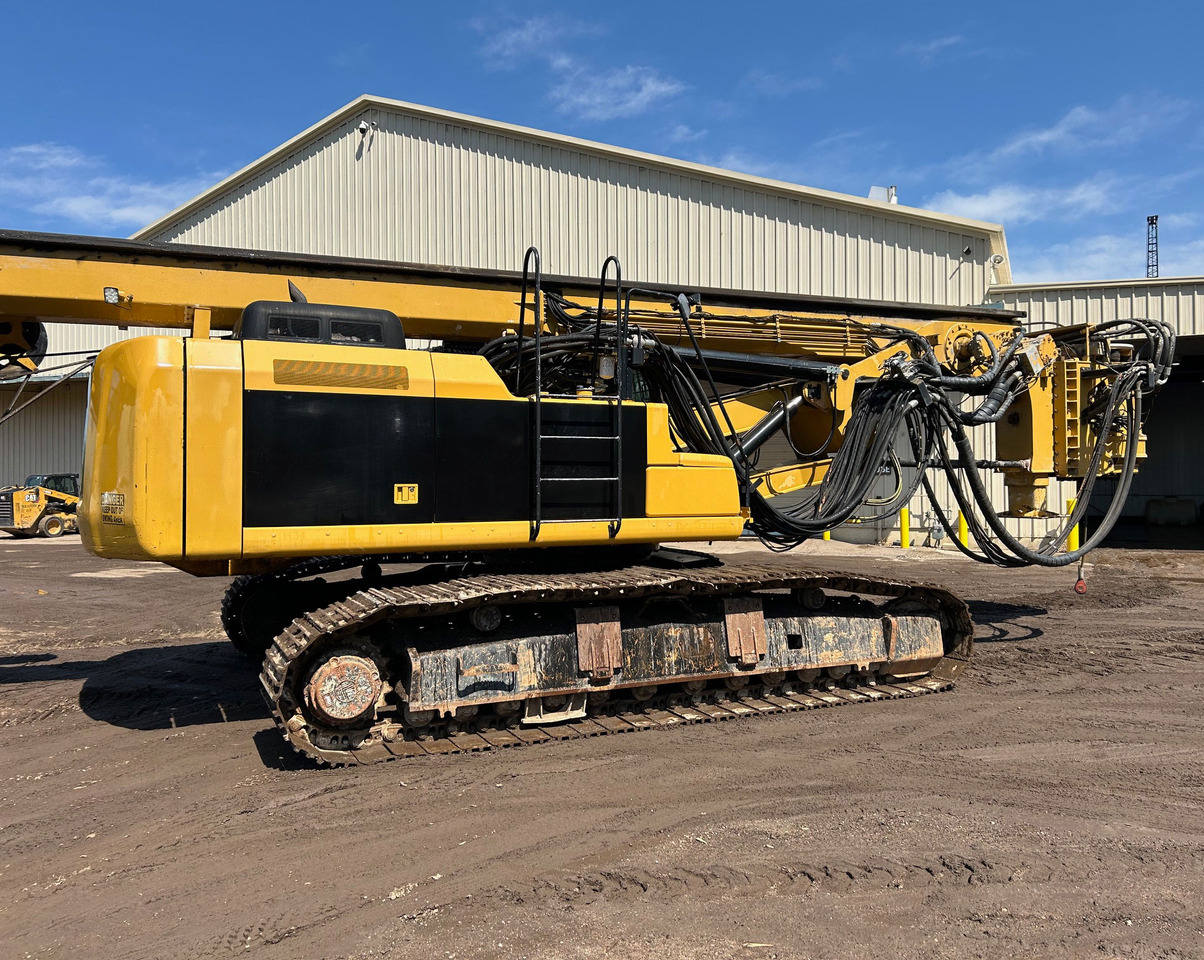 CZM EK200 - Bate estaca: foto 3 CZM EK200 - Bate estaca: foto 3