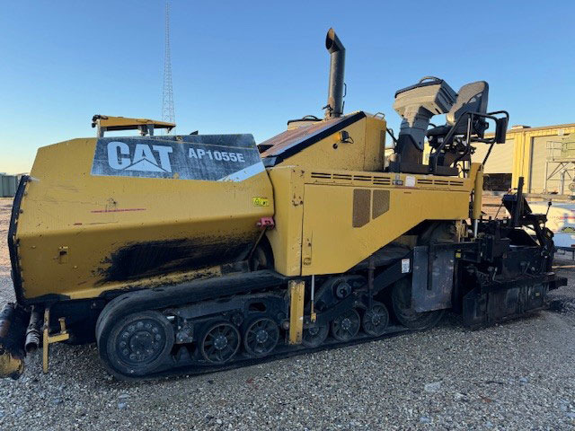 Caterpillar AP1055E - Acabadora: foto 1 Caterpillar AP1055E - Acabadora: foto 1