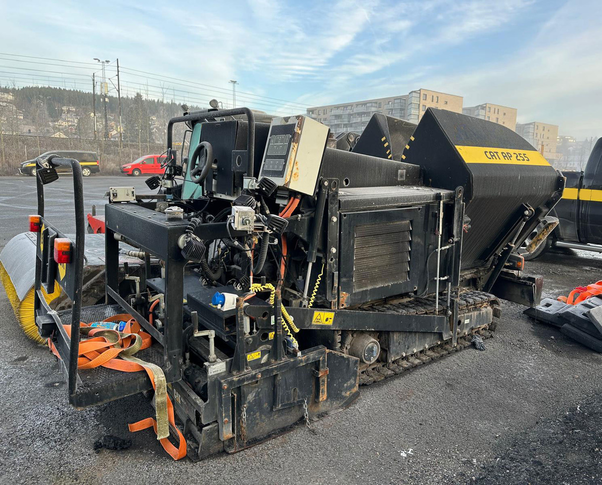 Caterpillar AP255 - Acabadora: foto 2 Caterpillar AP255 - Acabadora: foto 2