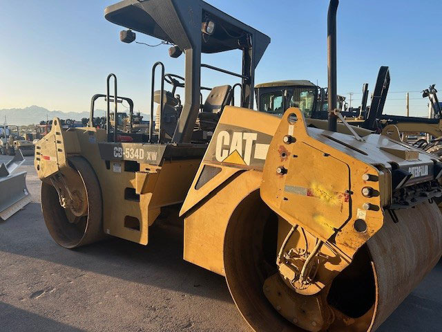 Caterpillar CB-543D XW - Rolo: foto 1 Caterpillar CB-543D XW - Rolo: foto 1