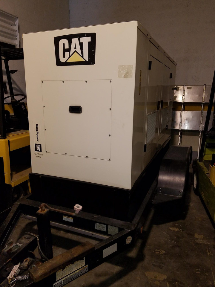 Caterpillar XQ45-6 - Gerador elétrico: foto 3 Caterpillar XQ45-6 - Gerador elétrico: foto 3