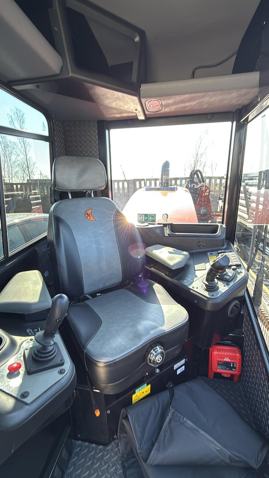 Leasing de Ditch Witch AT40 Ditch Witch AT40: foto 7 Leasing de Ditch Witch AT40 Ditch Witch AT40: foto 7