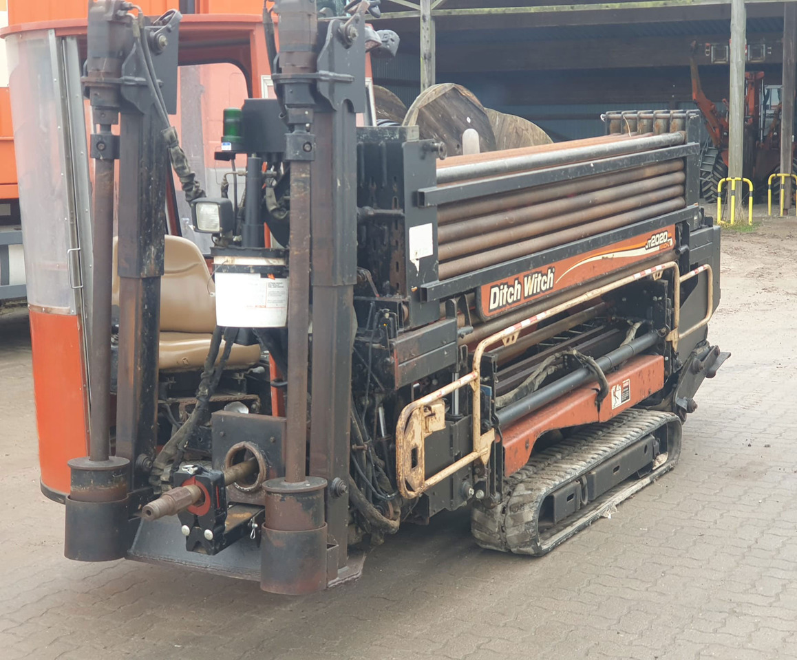 Ditch Witch JT2020 Mach 1 - Máquina de perfuração direcional: foto 3 Ditch Witch JT2020 Mach 1 - Máquina de perfuração direcional: foto 3