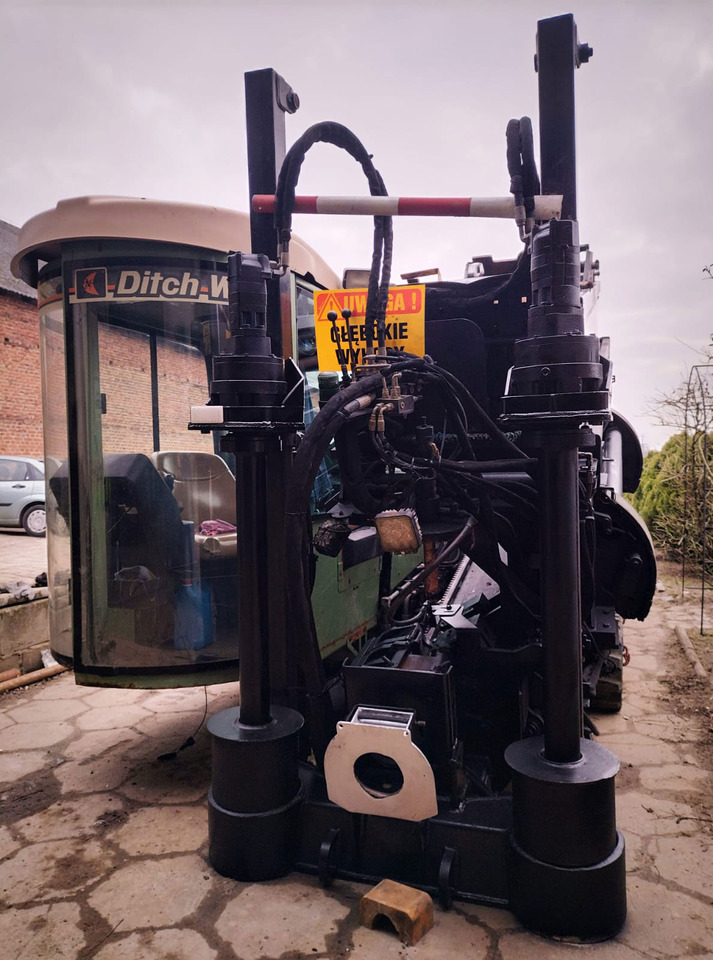 Ditch Witch JT3020 - Máquina de perfuração direcional: foto 4 Ditch Witch JT3020 - Máquina de perfuração direcional: foto 4