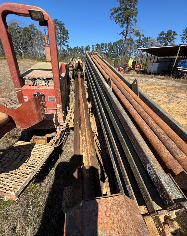 Ditch Witch JT4020 - Máquina de perfuração: foto 5 Ditch Witch JT4020 - Máquina de perfuração: foto 5