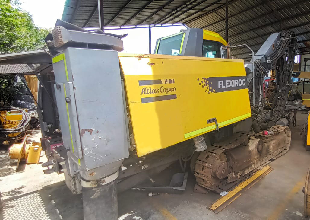 Epiroc FlexiRoc T35-11 - Máquina de perfuração: foto 4 Epiroc FlexiRoc T35-11 - Máquina de perfuração: foto 4