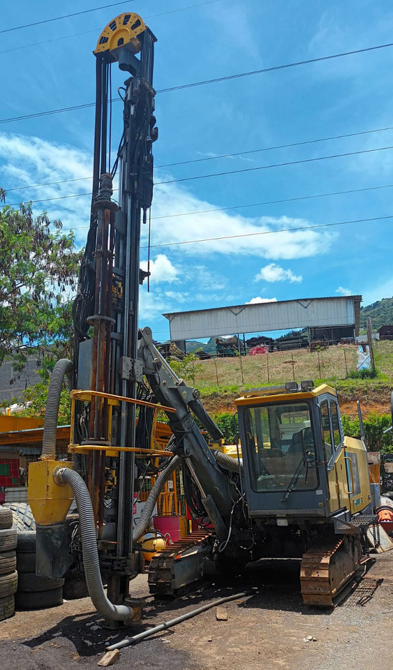 Epiroc PowerROC T35 - Máquina de perfuração: foto 1 Epiroc PowerROC T35 - Máquina de perfuração: foto 1