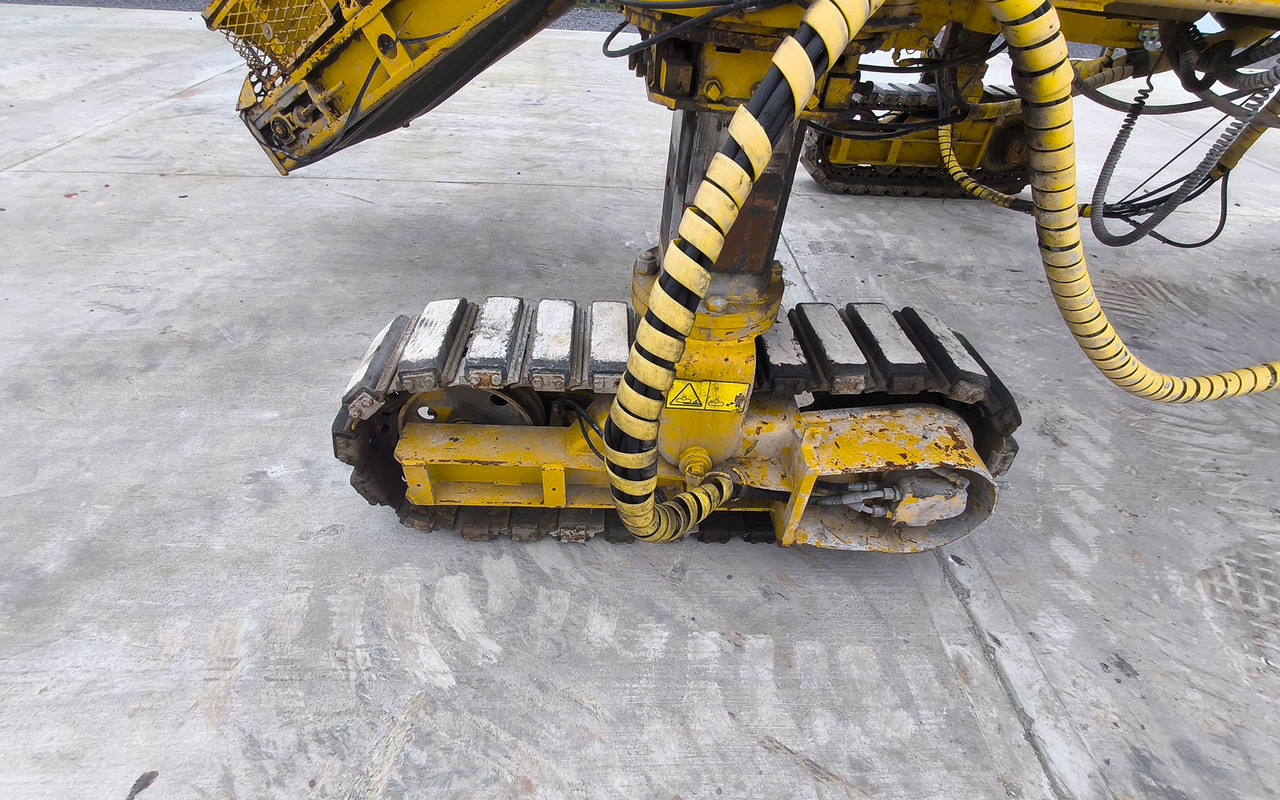 Pavimentadora de betão Gomaco Commander III: foto 13