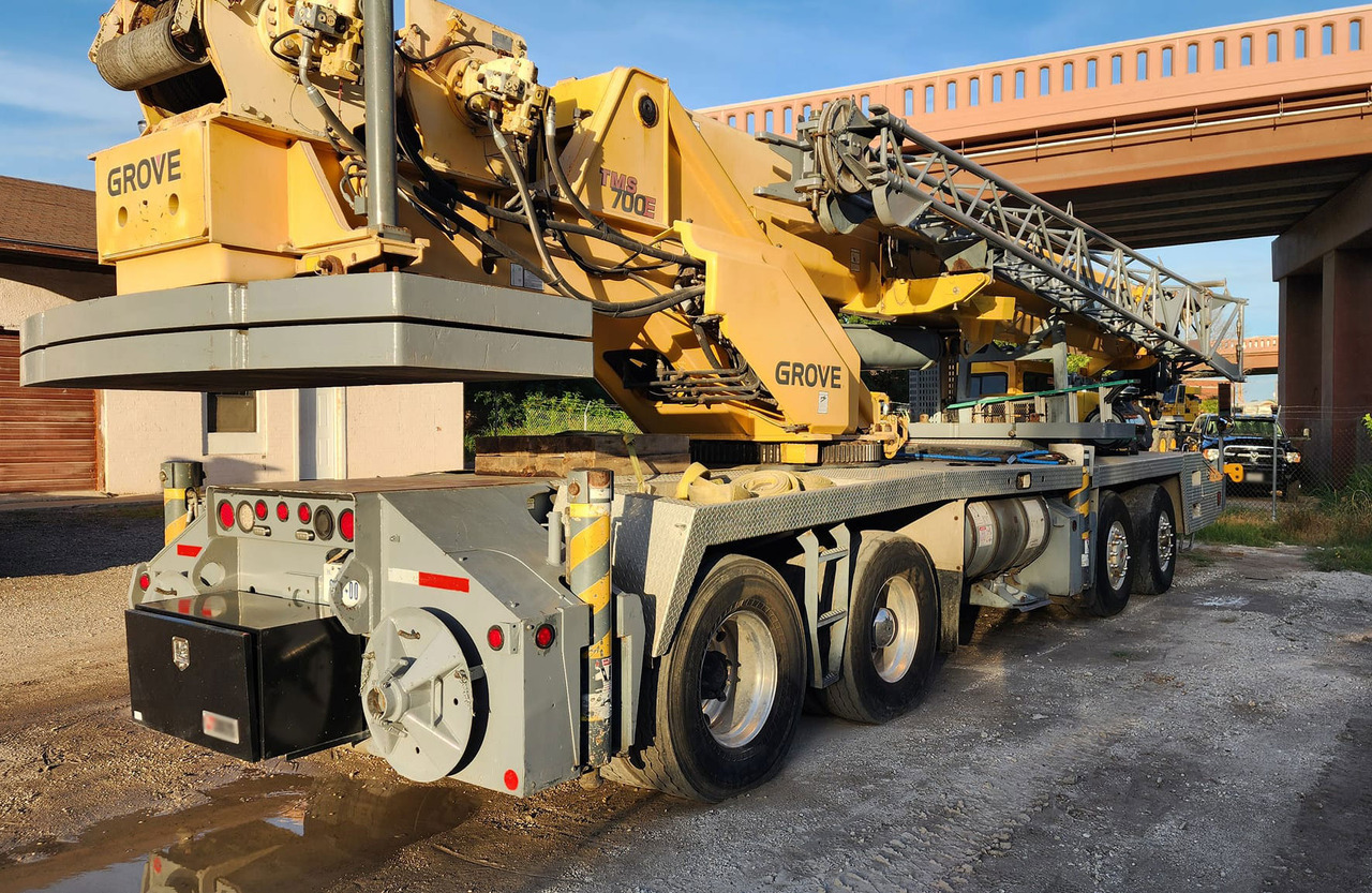 Grove TMS700E - Grua móvel: foto 5 Grove TMS700E - Grua móvel: foto 5
