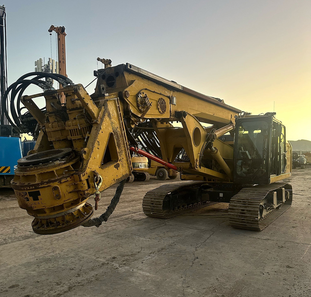 IMT AF190 LCA - Bate estaca: foto 1 IMT AF190 LCA - Bate estaca: foto 1