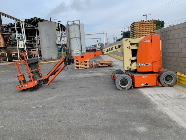 JLG E300AJP - Pá carregadora telescópica: foto 2 JLG E300AJP - Pá carregadora telescópica: foto 2