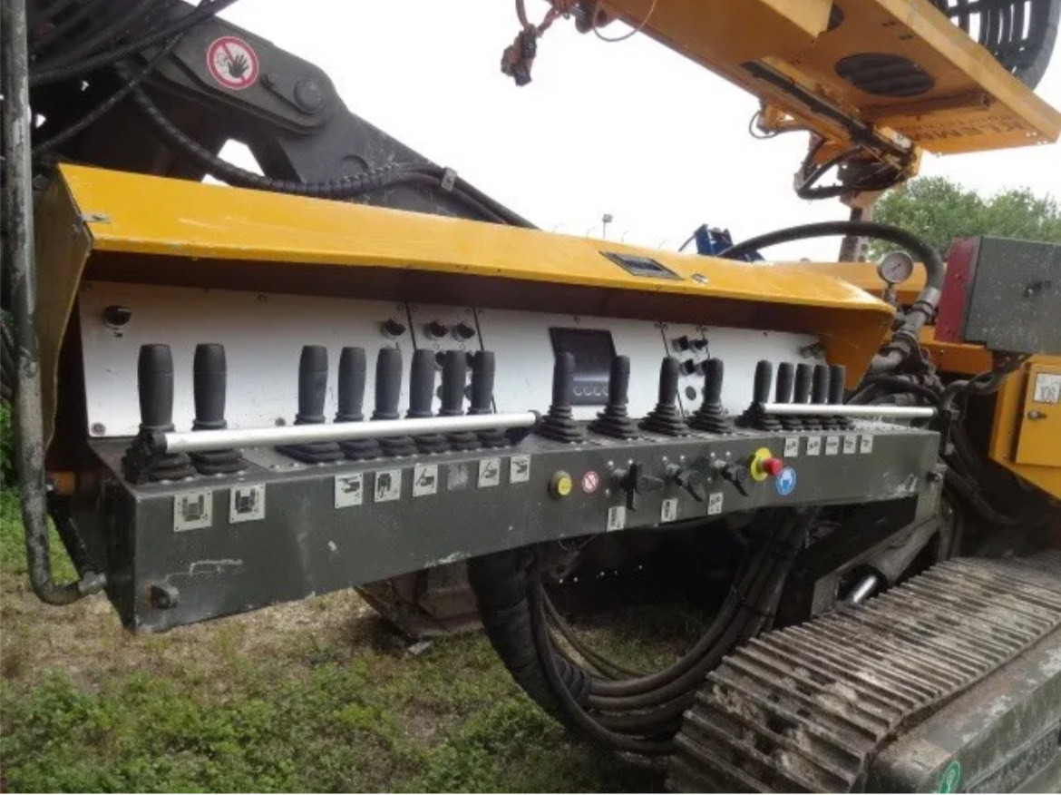 Klemm KR 801-3GK - Bate estaca: foto 5 Klemm KR 801-3GK - Bate estaca: foto 5