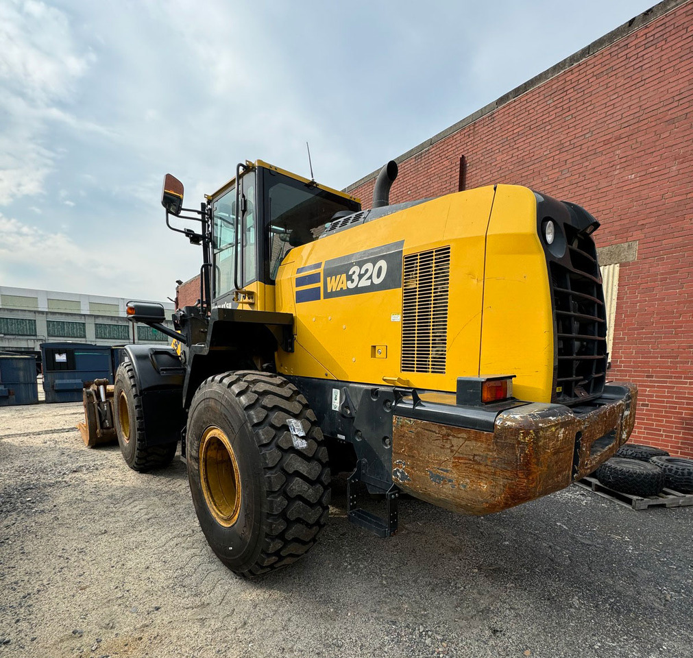 Komatsu WA320-8 - Pá carregadora de rodas: foto 5 Komatsu WA320-8 - Pá carregadora de rodas: foto 5