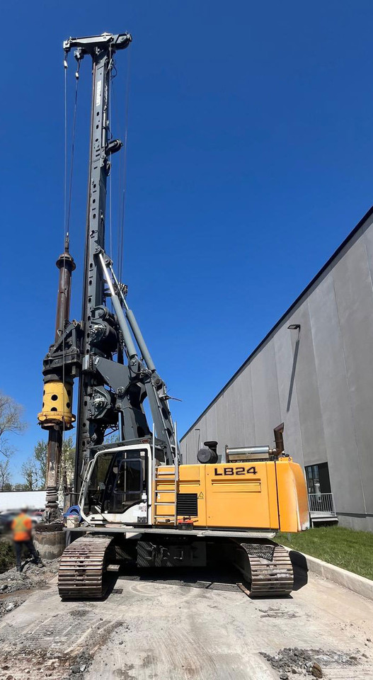 Liebherr LB-24 - Bate estaca: foto 3 Liebherr LB-24 - Bate estaca: foto 3