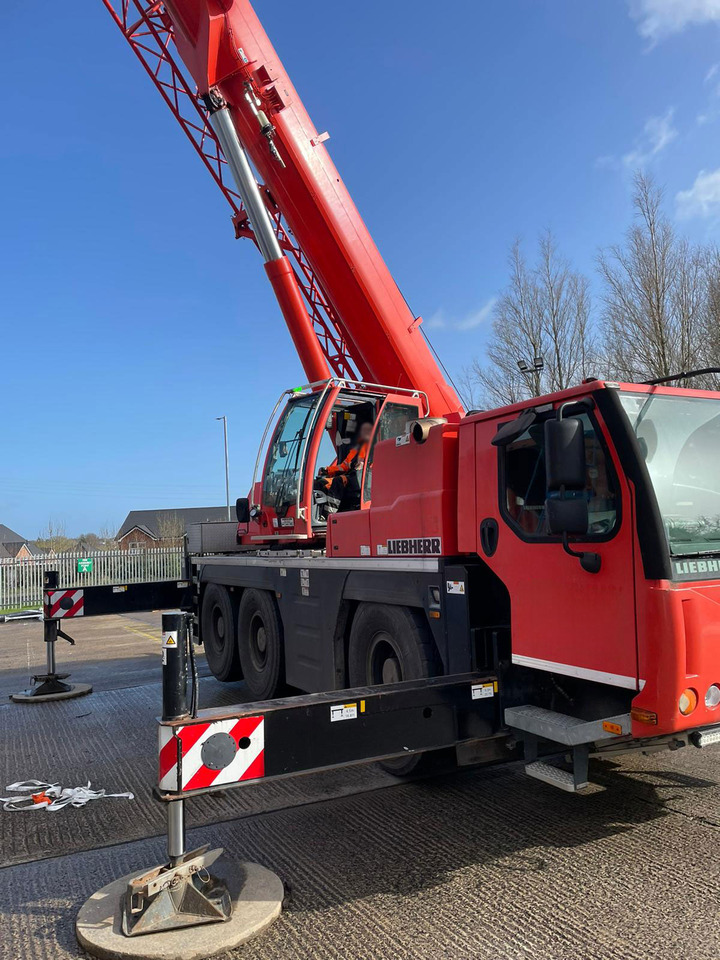 Liebherr LTM 1055-3.1 - Grua móvel: foto 5 Liebherr LTM 1055-3.1 - Grua móvel: foto 5